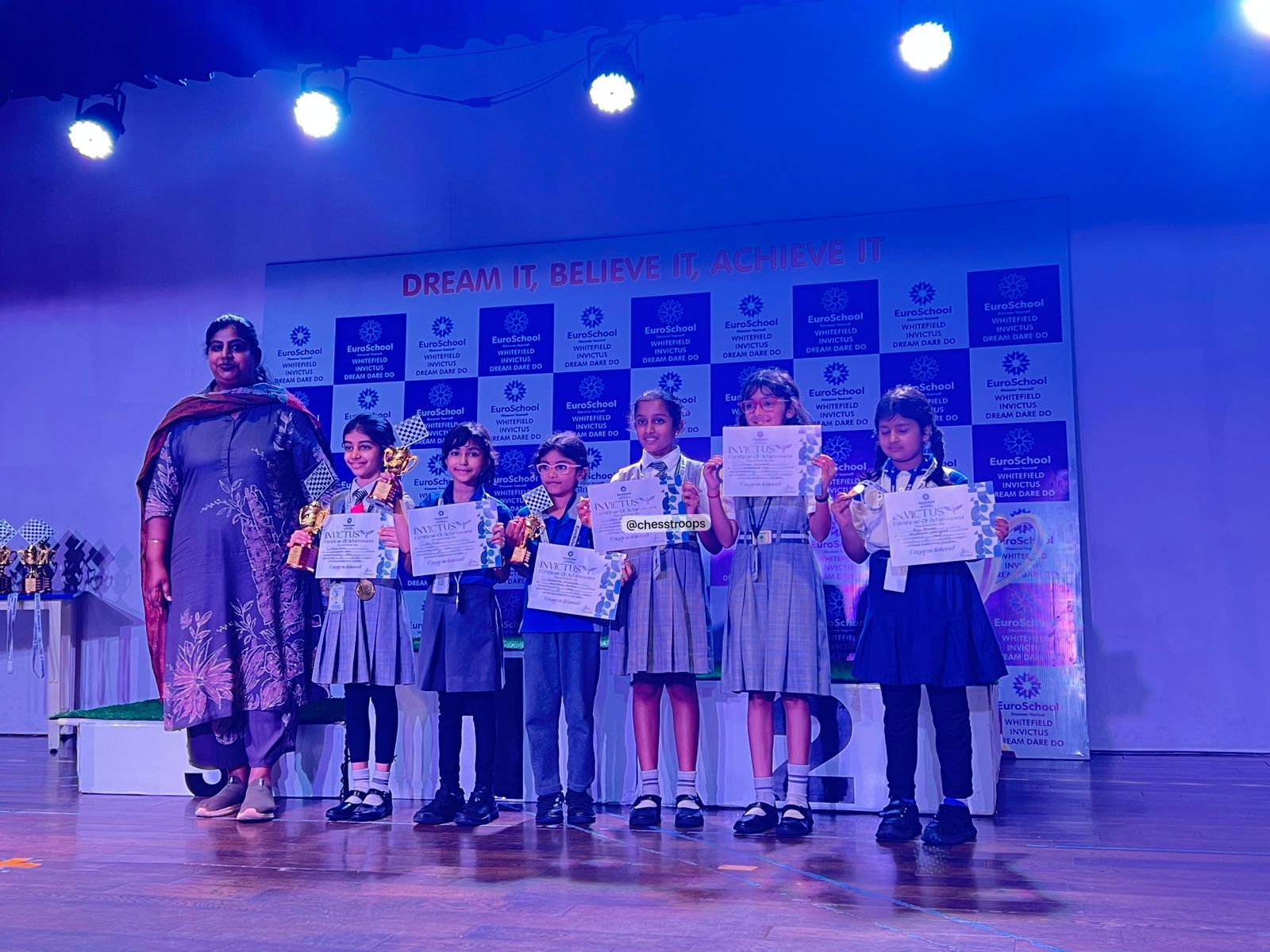 WhatsApp Image 2025-11-08 at 12.21.22_683fc039